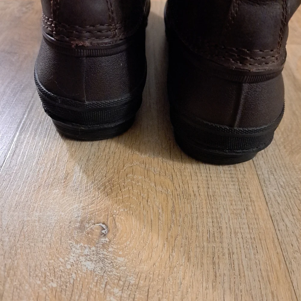 UGG stylish brown